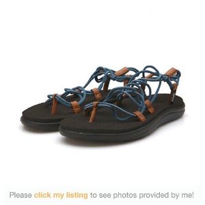 Teva Voya Infinity Sandals Blue/Tan Size 7
